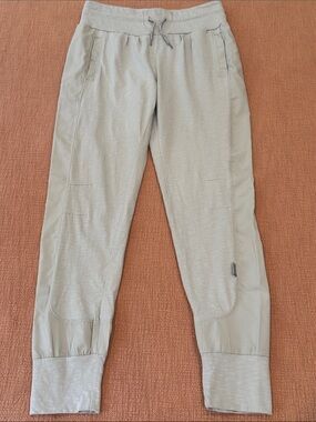 Light Gray wm’s cotton Joggers with elasticized Drawstring Waist W30.5L29.5”
